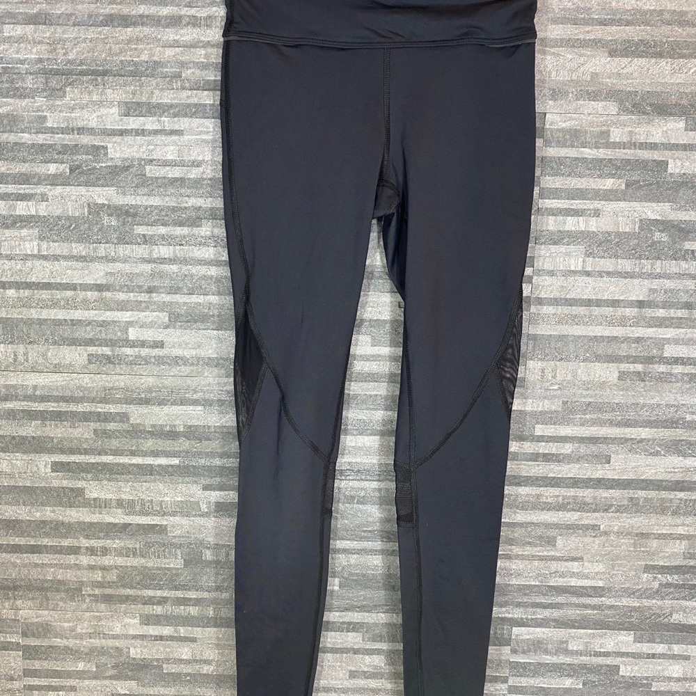 Alala Leggings With Mesh inserts Size XS, Like New